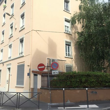 Appartement Le Lit Des Gones à Lyon Extérieur photo